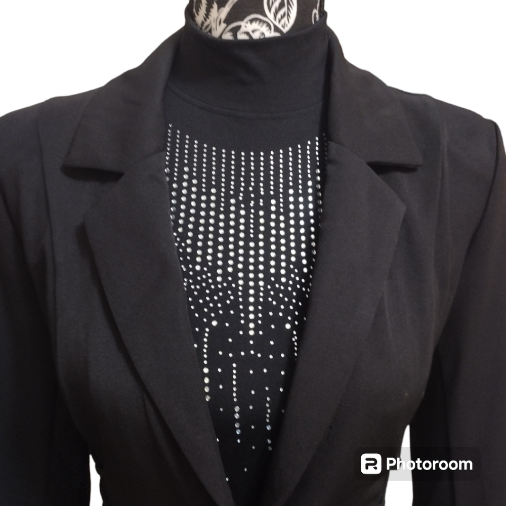 Olivia Jordan Sleeveless Mock Neck Top W/ Shein EZWear Tie Sides Blazer - Picture 2 of 7